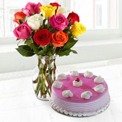 Tasty Strawberry Cake with Assorted Roses in a Vase for Mom 