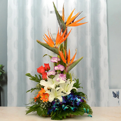 Elegant Bouquet of Assorted Flowers