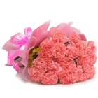 Luxurious Presentation of Carnations in Pink Colour