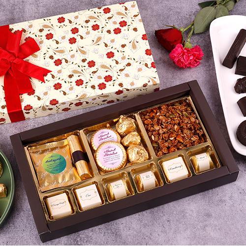 Chocolates N Treats Assortment to Tirur