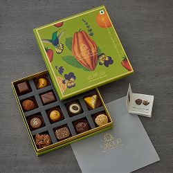 Delectable Chocolates Gift Box to Cooch Behar