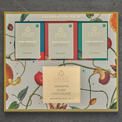 Delectable Dark Chocolate Bar Gift Box to Irinjalakuda