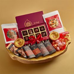 Luxurious Choco Treats Hamper to Taran Taaran