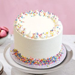 Sumptuous Vanilla Cake from 3/4 Star Bakery to Cooch Behar