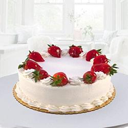 Delicious Eggless Strawberry Cake for Mummy to Tirur