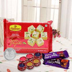 Chocolaty Diwali Treat Gift Hamper to Mavelikara