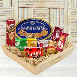 Scrumptious Gourmet Gift Tray to Marmagao
