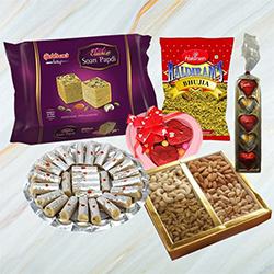 Fun-to-Much Ensemble from Haldiram to World-wide-diwali-chocolates.asp