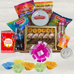 Marvelous Diwali Sweets N Savory Gift Hamper to Kanjikode