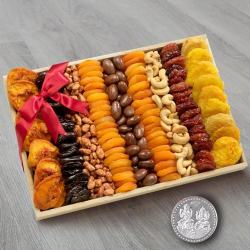 Nutty Combo of Assorted Dry Fruits n Silver Plated Coin to Tirur