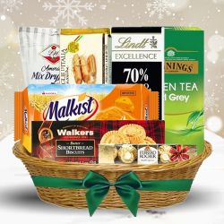 Cool Christmas Gourmet Treat Basket to Tirur