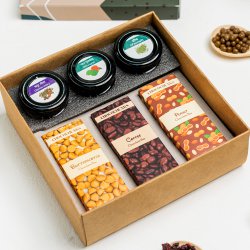 Impressive Mukhwas in Jars with Assorted Chocolates Gift Pack to Hariyana