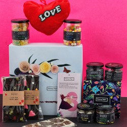 Amazingly Assorted Chocolates N Treats Gift Box to Palani