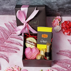 Groovy Chocolates N Cookies Mothers Day Hamper to Marmagao