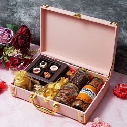 Delectable Trunk of Choco Treats for Mom to India