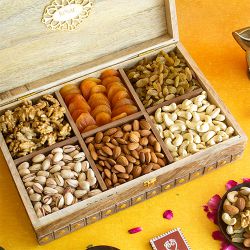 Royal Diwali Gift Box  Nuts  N  Dried Fruits to Palani