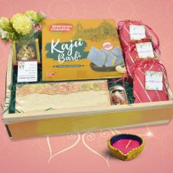 Festive Delights In A Box to Kanyakumari