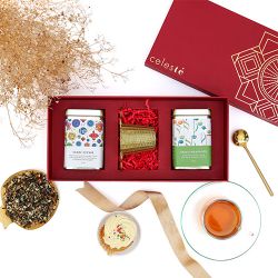 Tea Lovers Ensemble Gift Box to Tirur