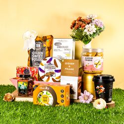 Deluxe Cookie  N  Chocolate Treats Hamper to Palani