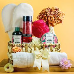 Luxurious British Rose Bath N Body Care Gift Hamper to Hariyana