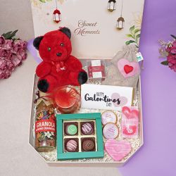 Delightful Galentines Day Gift Set