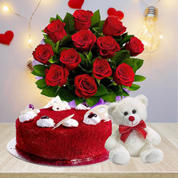 Beautiful Red Roses Bouquet with Red Velvet Cake N Teddy to Alwaye