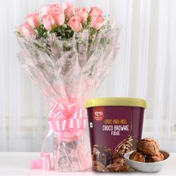 Outstanding Pink Roses Bouquet with Choco Brownie Fudge Ice Cream from Kwality Walls to Marmagao