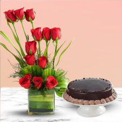 Divine Duo of Red Roses N Chocolate Cake to Kanjikode