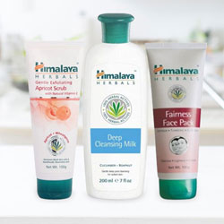 Fabulous Himalaya Herbal 3-in-1 Face Care Pack to Alappuzha