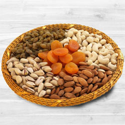 Traditional Dry Fruits Basket for loving Mother to Rourkela