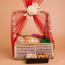 Tropical Fusion Gift Basket to Marmagao