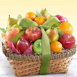 Exotic Fresh Fruits Basket to Muvattupuzha