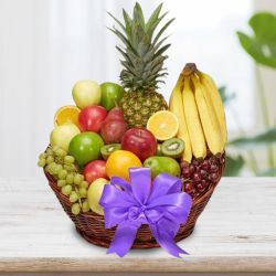 Scrumptious Mixed Fruits Basket to Alwaye