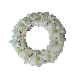 Premium Mixed White Flowers Wreath to Karunagapally