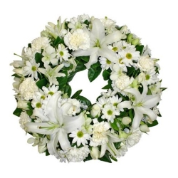 Rest In Peace White Floral Wreath to Alwaye