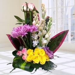 Beautiful Arrangement of Assorted Flowers to Uthagamandalam