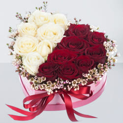 Attractive Red n White Roses in Heart Shape Box to Muvattupuzha