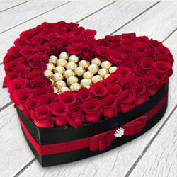 Exclusive Love Box of Red Roses n Ferrero Rocher to Uthagamandalam