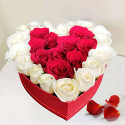 Artistic Display of White N Red Roses in Heart Box to Muvattupuzha