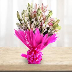 Lovely Bouquet of Lilies and Gladiolus to Kanyakumari