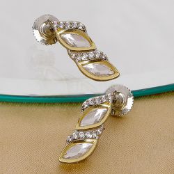 Glamourous Gold and Diamond Boat Earrings to Uthagamandalam