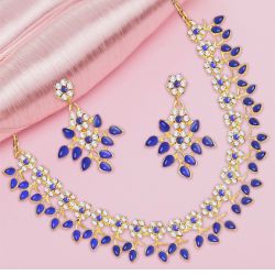 Elegant Crystal Necklace N Earrings Set to Nipani