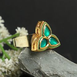 Radiant Green Kundan Ring