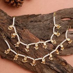 Graceful White Bead and Kundan Charm Anklets to Muvattupuzha