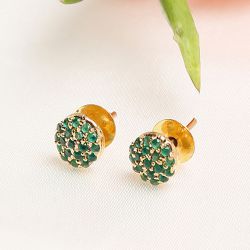 Chic Green Studs to Uthagamandalam