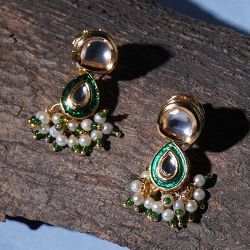 Chic Dual Stone Kundan Earrings to Muvattupuzha