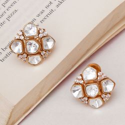 Lovely Kundan Studs to Alwaye