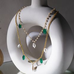 Luxe Pearl n Emerald Layerd Necklace to Uthagamandalam