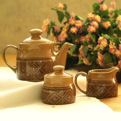 Graceful Tea Assortments Gift Set to Alappuzha
