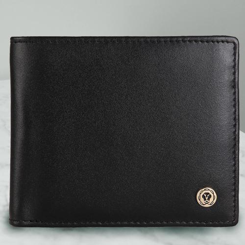 Exclusive Black Gents Leather Wallet from Cross to Tirur